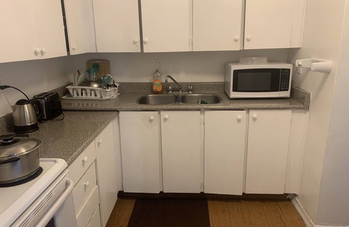 York University Heights Apartment | Taro's Lodge