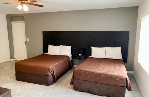Tarpon Springs Hotel | Tarpon Inn