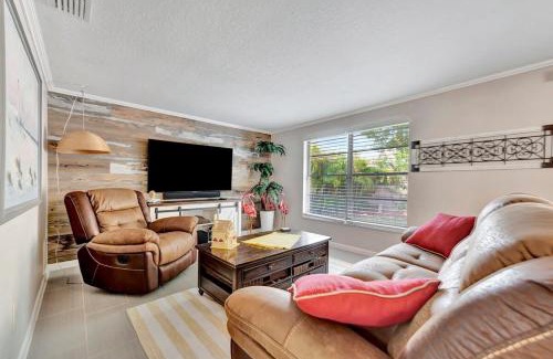 Tarpon Springs House | Tarpon Springs Family Vacation 5 mins to beach