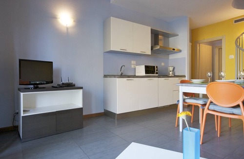 Cannobio Apartment | Tastefully furnished apartment in a small residence in a sunny location