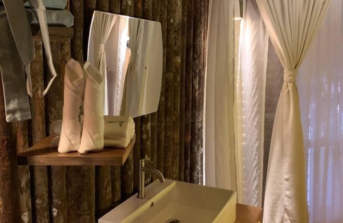 Tatai Hotel | Tatai Camping Lodges