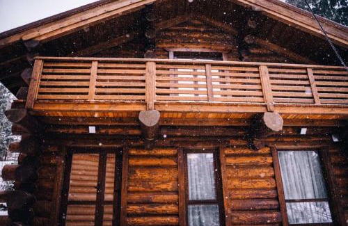 Yablunytsya Apartment | Tatova Hata