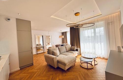Lodz Apartment | Taupe II Wyjątkowy Apartament w centrum Łodzi
