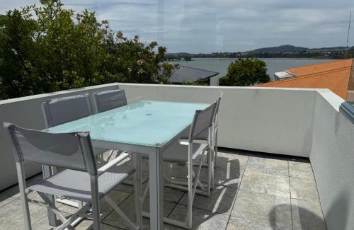 Tauranga House | Tauranga Harbour View