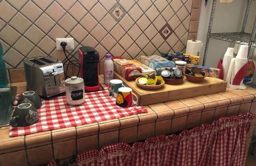 Carbonia Apartment | Tavernetta accogliente
