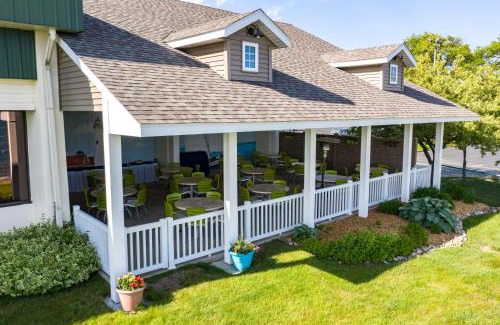 Tawas City Resort | Tawas Bay Beach Resort & Conference Center