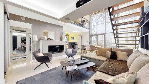 Dakar-Plateau Apartment | Tawfekh 221