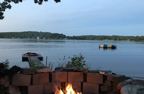 Auburn House | Taylor Pond Cottage