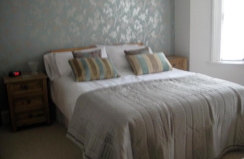 Salisbury Bed & Breakfast | Taylors Guesthouse