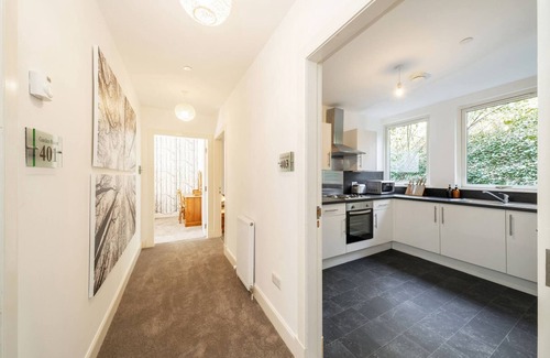 Glenisla Apartment | Taypark Garden View Apartment - Dundee West End