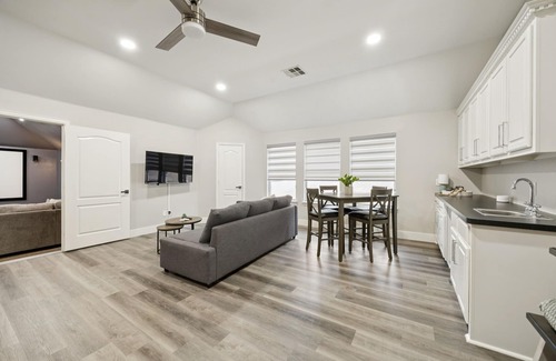 Frisco House | TCH - Spacious 5bd/4ba in Frisco with Workspace