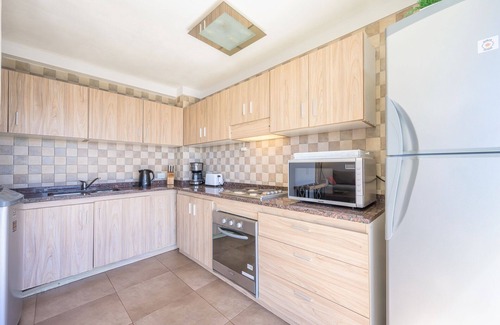 Belgrano Apartment | TD7 - Stunnning 3/4 Beddroom Apartment Incredible Lake Views Garden and Jacuzzi