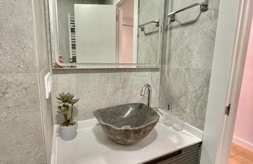 Gijon City Centre Apartment | Tdc12