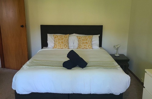Te Mata Other | Te Papatapu Retreat, Relaxing place overlooking Aotea Harbour, near Raglan