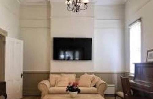 Blayney Bed & Breakfast | Te Rata House - Guestroom