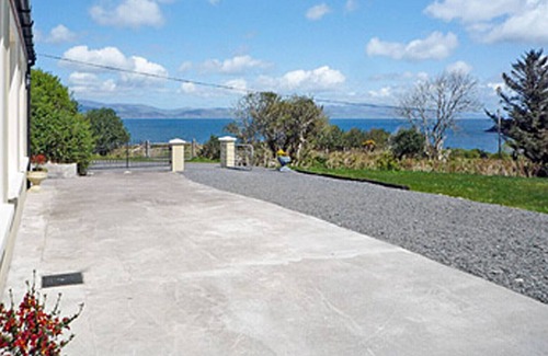 Kells House | Teach Cuas Gorm Kerry