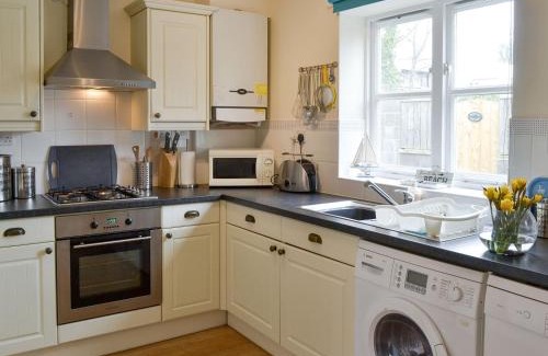 Embleton House | Teal Cottage