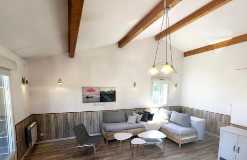 Clermont-Ferrand Apartment | Team House - 8 lits