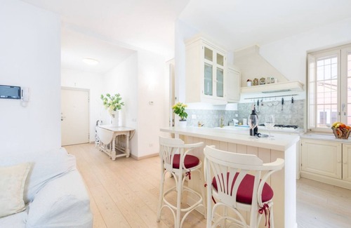 Parma City Centre Apartment | Teatro Regio Exclusive Apartment