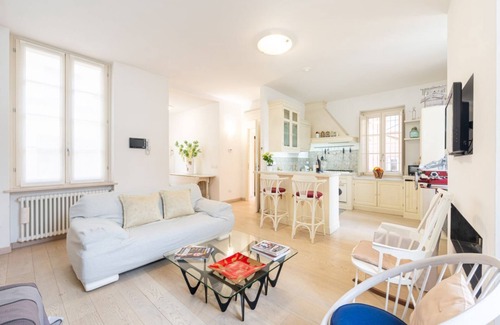 Parma City Centre Apartment | Teatro Regio Exclusive Apartment