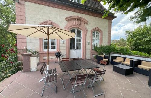 Hoexter Villa | Teehaus im Schlosspark Weltkulturerbe Corvey