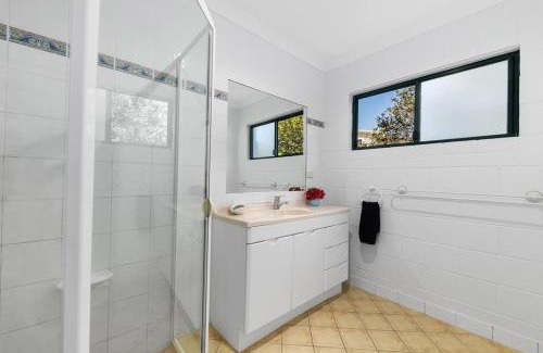 Noosa North Shore House | Teewah Tranquility Beach House