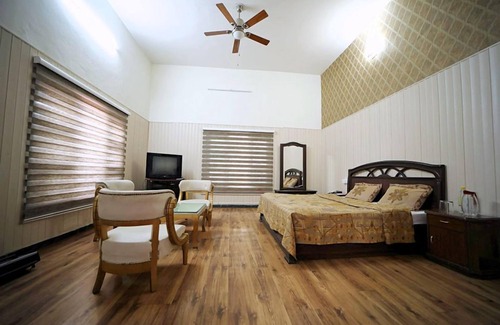 Chamba Hotel | Tehri Club and Resorts