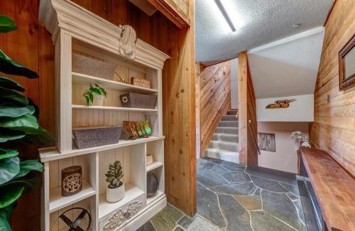 Whistler Village House | Telemark 20