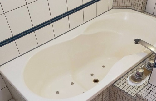 Honjo House | Telework convenient and serene hotel AQA / Honjo Saitama