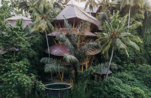 Abiansemal Villa | Temple House 3bds Eco Bamboo House Pool River View