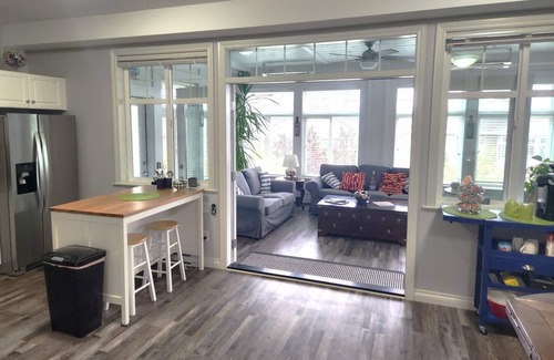 Okanagan-Similkameen Apartment | Tempranillo Suite on Osoyoos Lake #269b