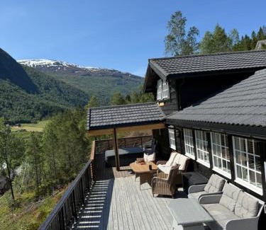Stryn House | Tenna 48