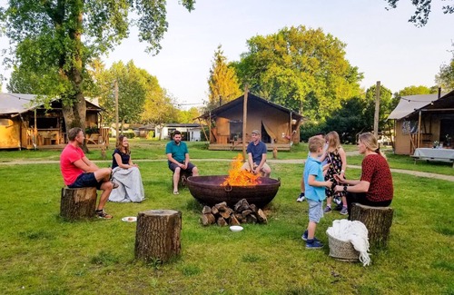 Uden House | Tent lodge at the Bedafse Bergen