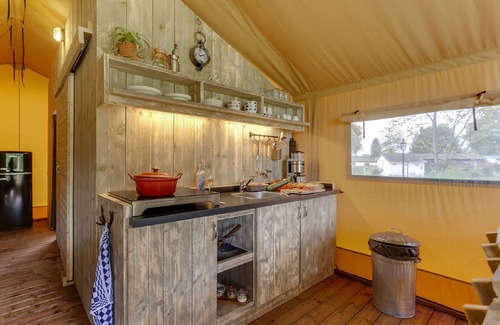 Uden House | Tent lodge at the Bedafse Bergen