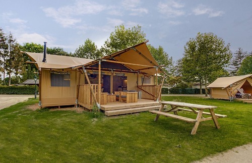 Uden House | Tent lodge with sanitary facilities