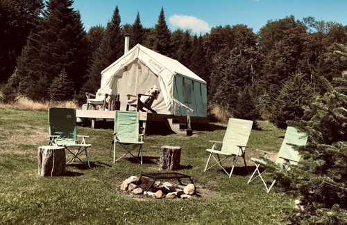 Truxton RV Rental | Tentrr Signature Site - Christmas Tree Farm Hideaway