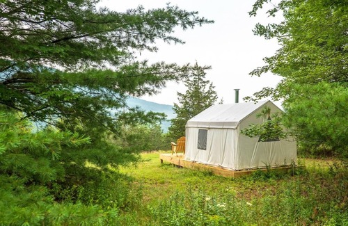 Windham RV Rental | Tentrr Signature Site - Pleasant Valley Maplecroft Camp