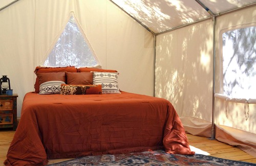 Montalba RV Rental | Tentrr Signature Site - Whispering Oaks Rock Garden