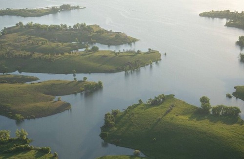 Loup City RV Rental | Tentrr State Park Site - Nebraska Sherman SRA – Redwood Lakeview B – Single Ca