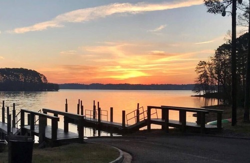 Zwolle RV Rental | Tentrr State Park Site - Louisiana North Toledo Bend State Park - Lakeview B - S