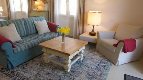 Scansano House | Tenuta Le Mandorlaie, Agriturismo in Scansano