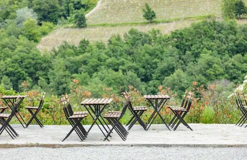 Cassinasco Bed & Breakfast | Tenuta Miranda