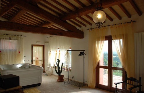 Poggiolo House | Tenuta San Savino delle Rocchette