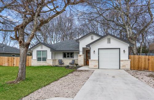 New Braunfels House | Tequila Mockingbird