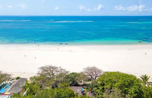 Diani Beach Apartment | Tequila Sunrise Pool Cabana-Diani Beach