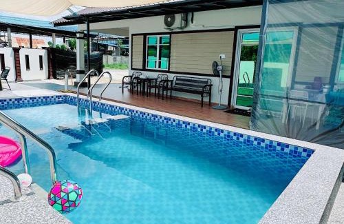 Kampung Kubang Tangga House | TeratakAyahBonda