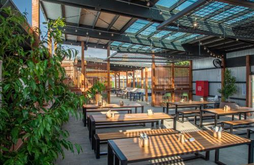 Yarrawonga Hotel | Terminus Hotel Yarrawonga