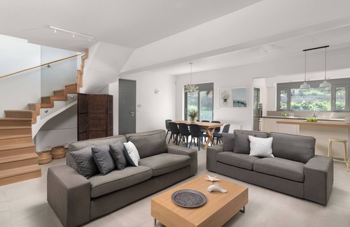 Rhodes Town Villa | Terpsis Pool Villa up ro 8