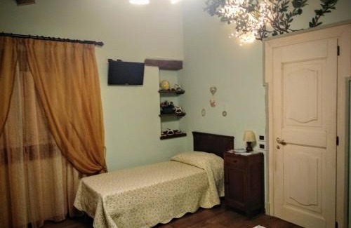 Recanati House | Terra Del Sole