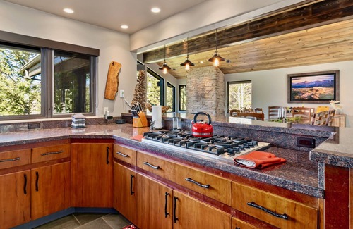 Windcliff Estates House | Terra Furma Vacation Home at Windcliff